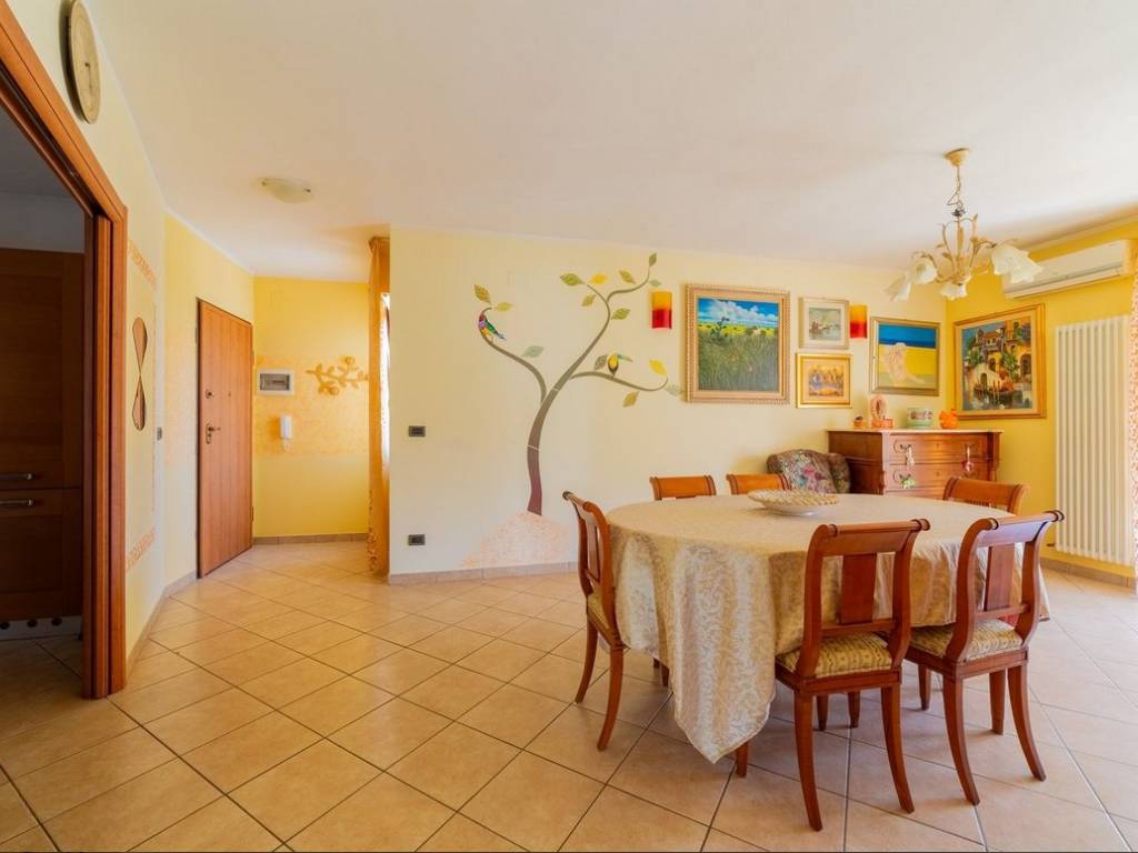 appartamento in vendita a Silvi in zona Silvi Marina