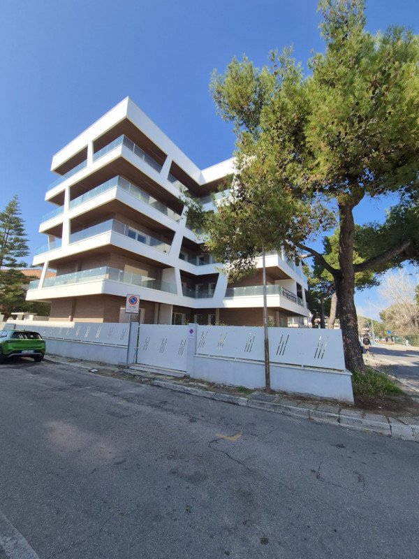 appartamento in vendita a Silvi in zona Silvi Marina