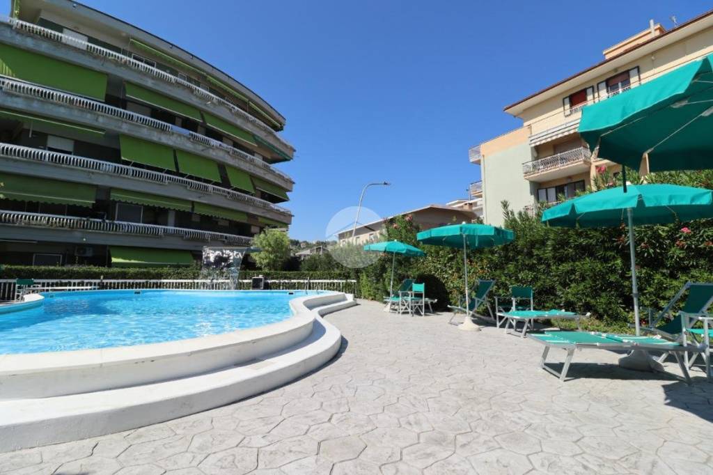 appartamento in vendita a Silvi in zona Silvi Marina