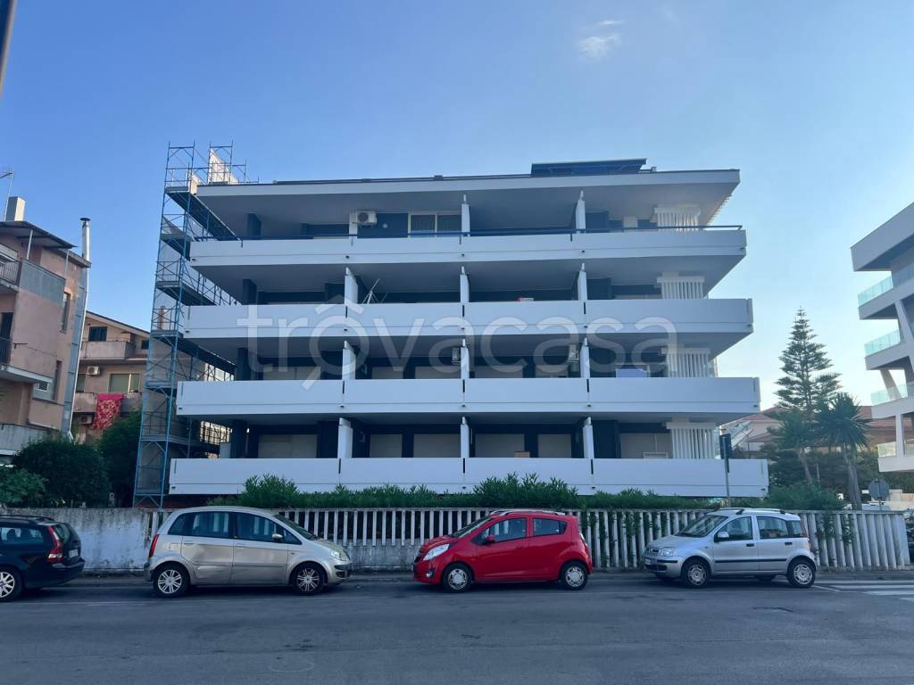 appartamento in vendita a Silvi in zona Silvi Marina