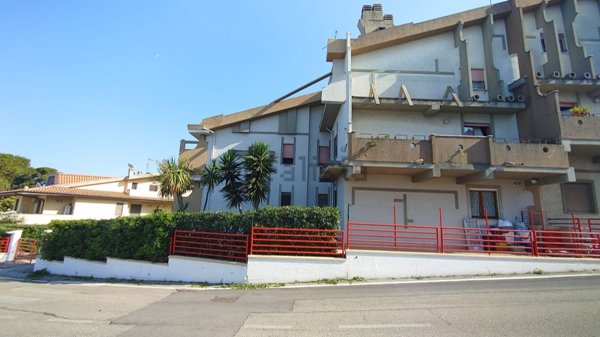appartamento in vendita a Silvi in zona Silvi Marina