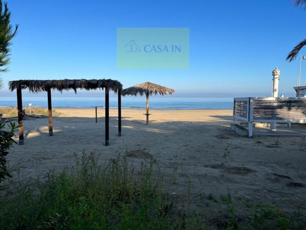 casa indipendente in vendita a Silvi
