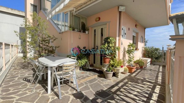 casa indipendente in vendita a Silvi
