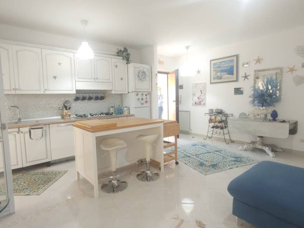 appartamento in vendita a Silvi in zona Silvi Marina