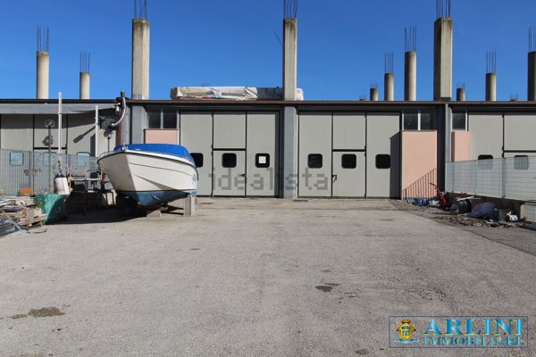 appartamento in vendita a Silvi in zona Silvi Marina