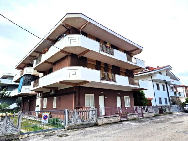 appartamento in vendita a Silvi in zona Silvi Marina