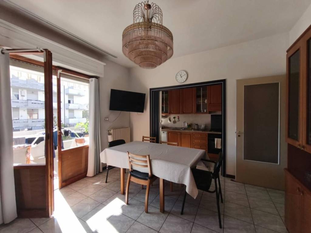 appartamento in vendita a Silvi in zona Silvi Marina