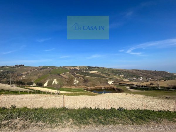 casa indipendente in vendita a Silvi in zona Silvi Marina