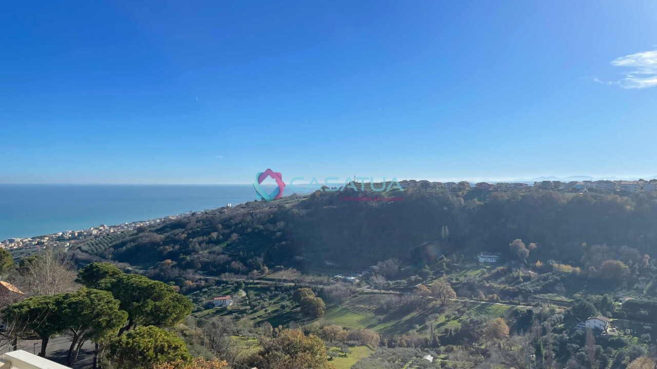 appartamento in vendita a Silvi in zona Silvi Paese