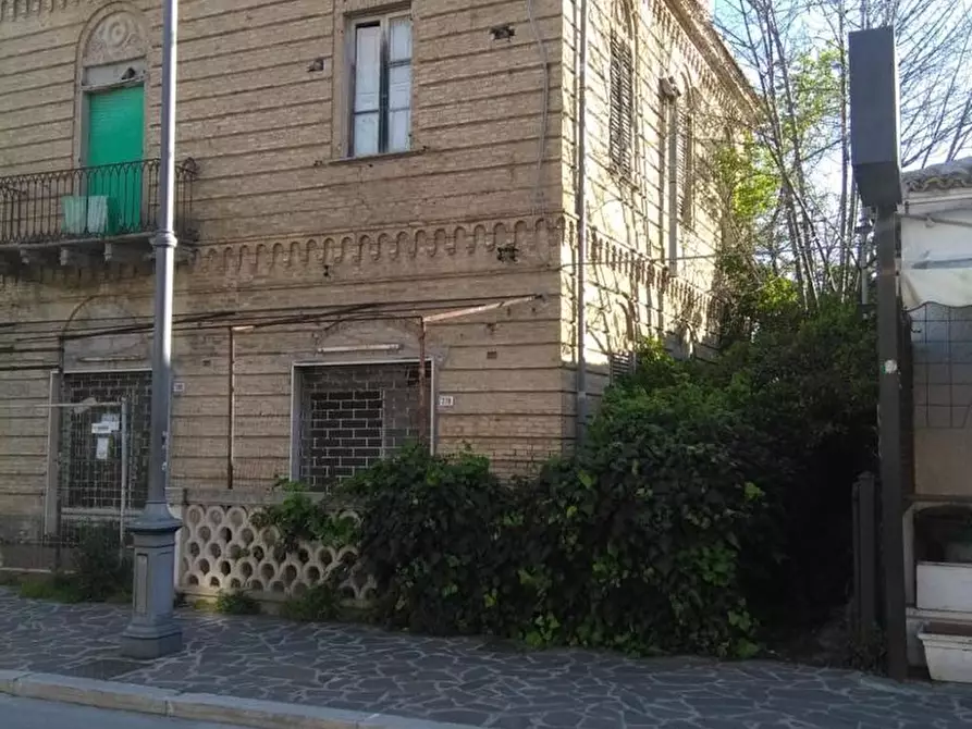 casa indipendente in vendita a Silvi