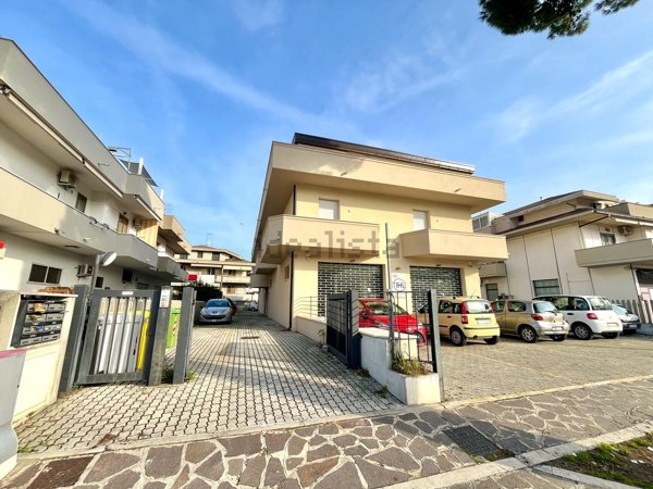 appartamento in vendita a Silvi