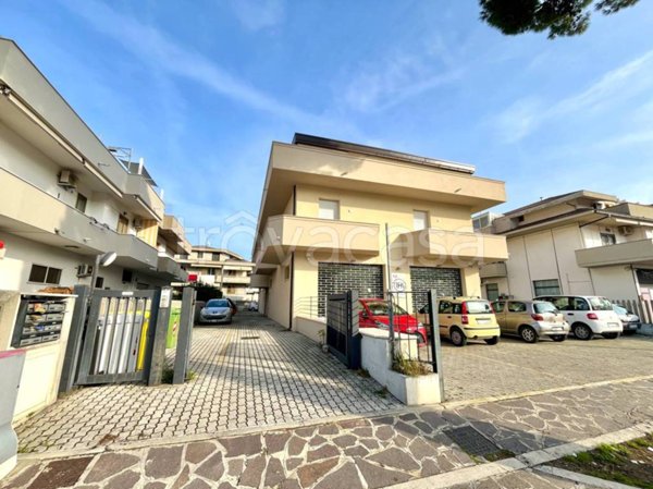 appartamento in vendita a Silvi