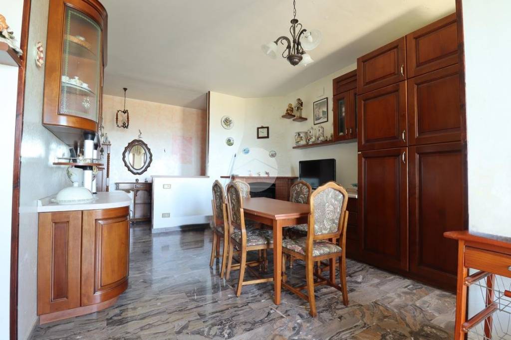 appartamento in vendita a Silvi in zona Silvi Paese