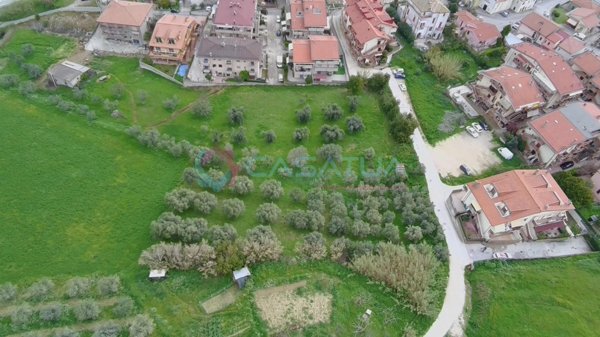 terreno edificabile in vendita a Silvi in zona Santo Stefano