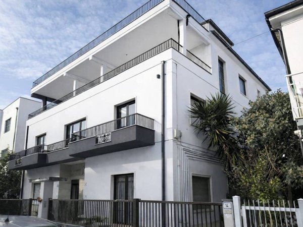 appartamento in vendita a Silvi in zona Silvi Marina