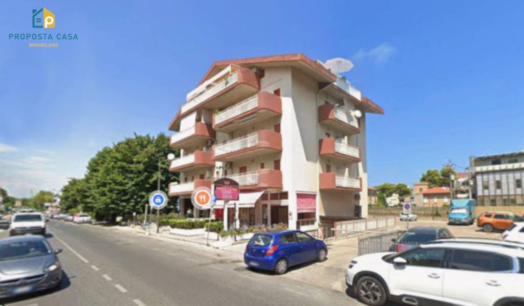 appartamento in vendita a Silvi in zona Silvi Marina