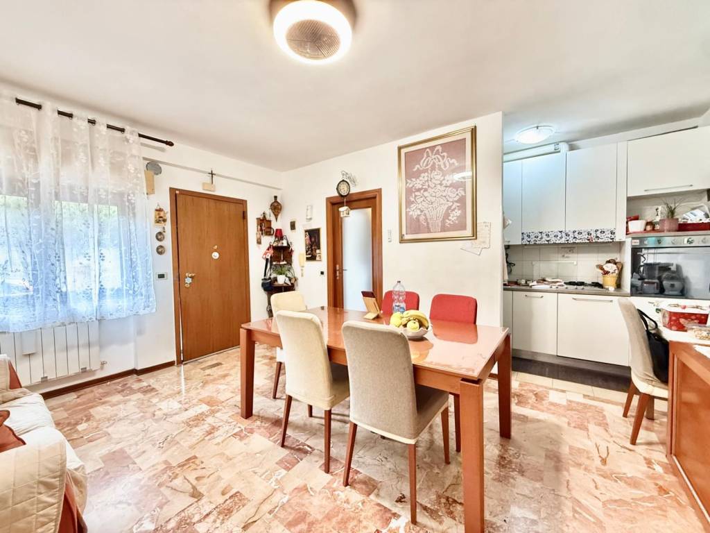 appartamento in vendita a Silvi in zona Silvi Marina