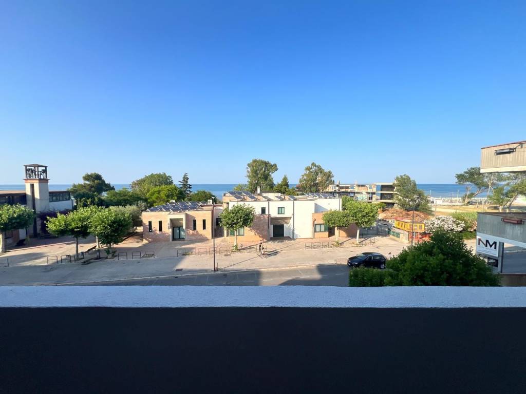 appartamento in vendita a Silvi in zona Silvi Marina