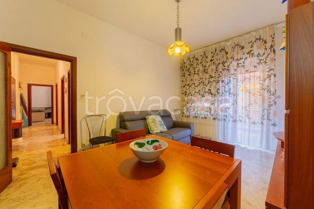 appartamento in vendita a Silvi in zona Silvi Marina