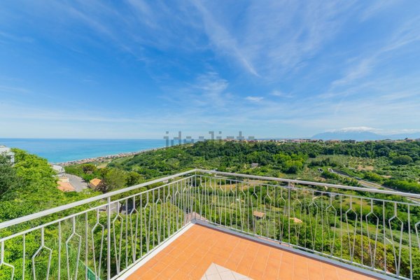 appartamento in vendita a Silvi