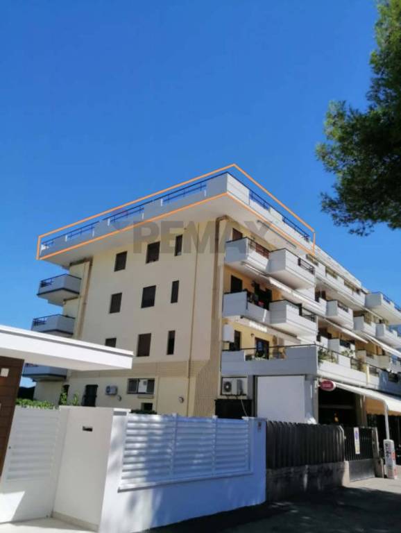 appartamento in vendita a Silvi in zona Silvi Marina