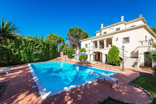 casa indipendente in vendita a Silvi in zona Santo Stefano