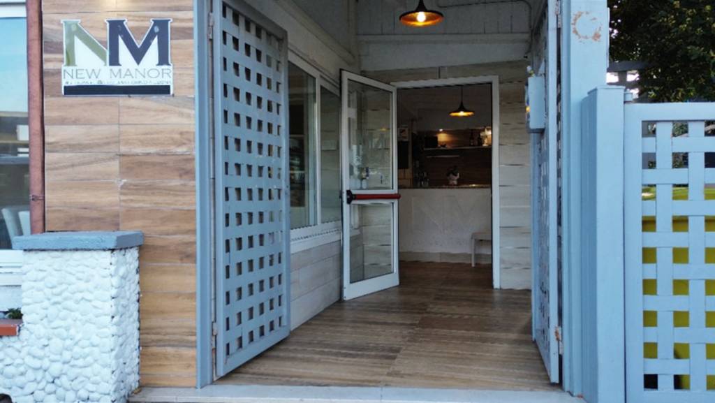 negozio in vendita a Silvi in zona Silvi Marina