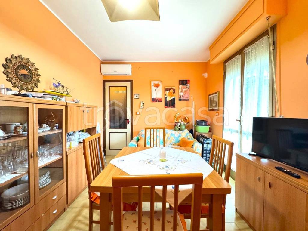 appartamento in vendita a Silvi in zona Silvi Marina