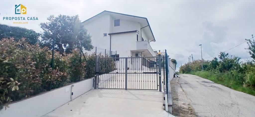 appartamento in vendita a Silvi