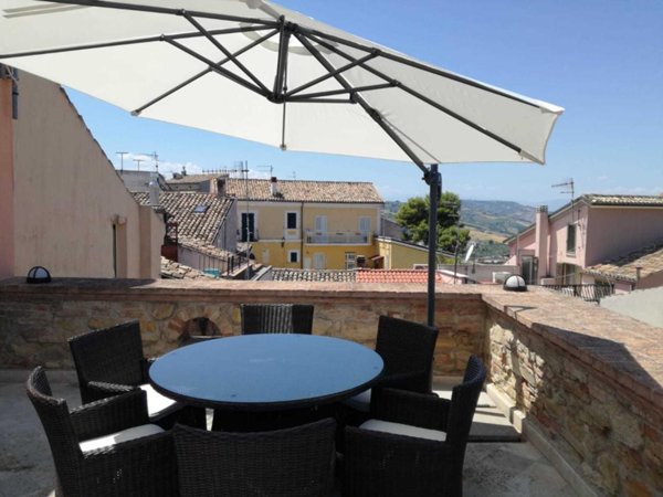 casa indipendente in vendita a Silvi in zona Silvi Paese