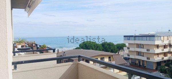 appartamento in vendita a Silvi in zona Silvi Marina