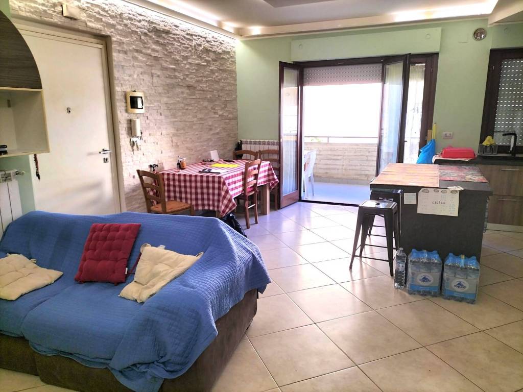 appartamento in vendita a Silvi in zona Silvi Marina