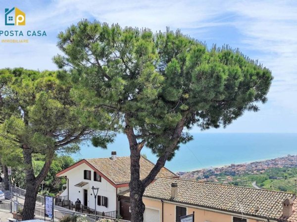 intera palazzina in vendita a Silvi in zona Silvi Paese