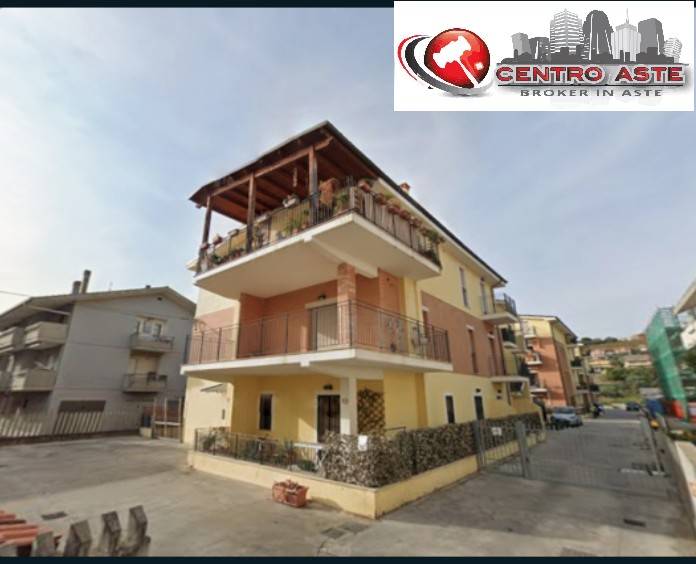 appartamento in vendita a Silvi in zona Silvi Marina