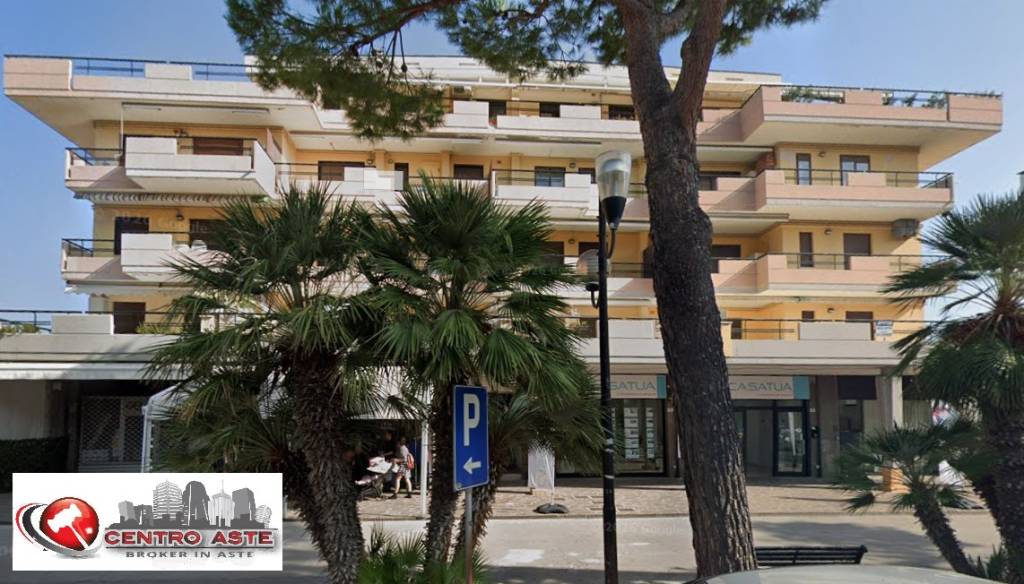 appartamento in vendita a Silvi in zona Silvi Marina