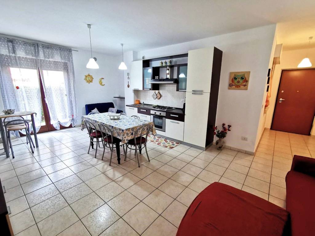 appartamento in vendita a Silvi in zona Silvi Marina