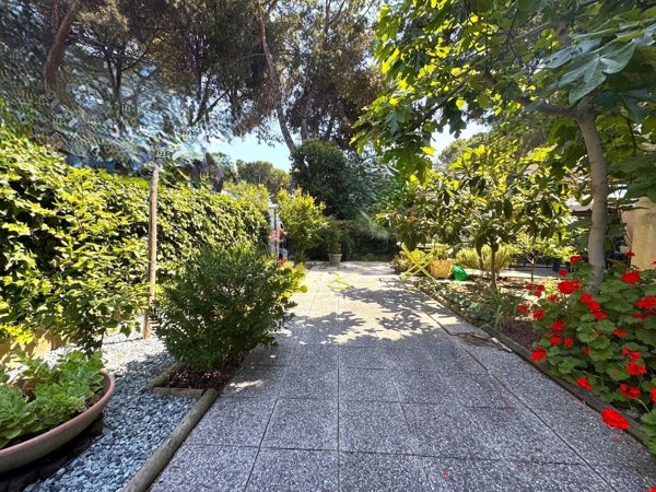 appartamento in vendita a Silvi in zona Silvi Marina