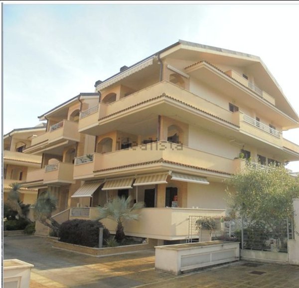appartamento in vendita a Silvi in zona Silvi Marina