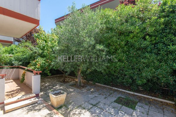 appartamento in vendita a Silvi in zona Silvi Marina