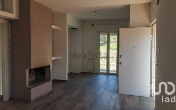 casa indipendente in vendita a Silvi in zona Pianacce