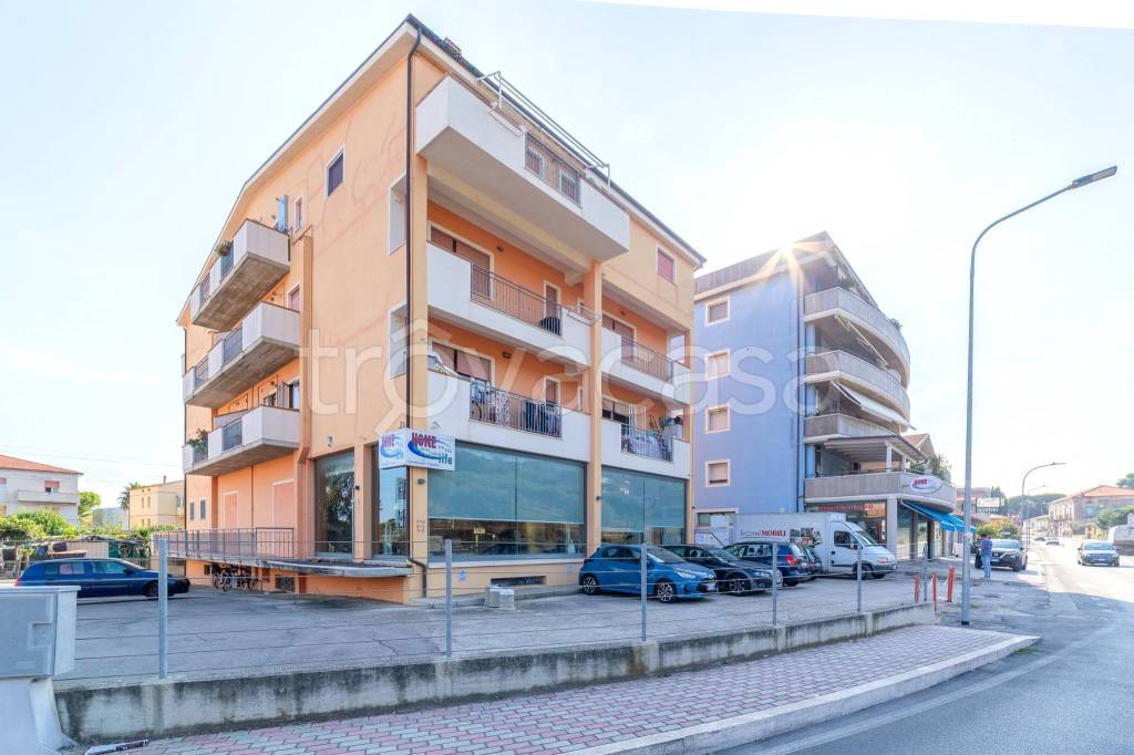 appartamento in vendita a Silvi in zona Silvi Marina