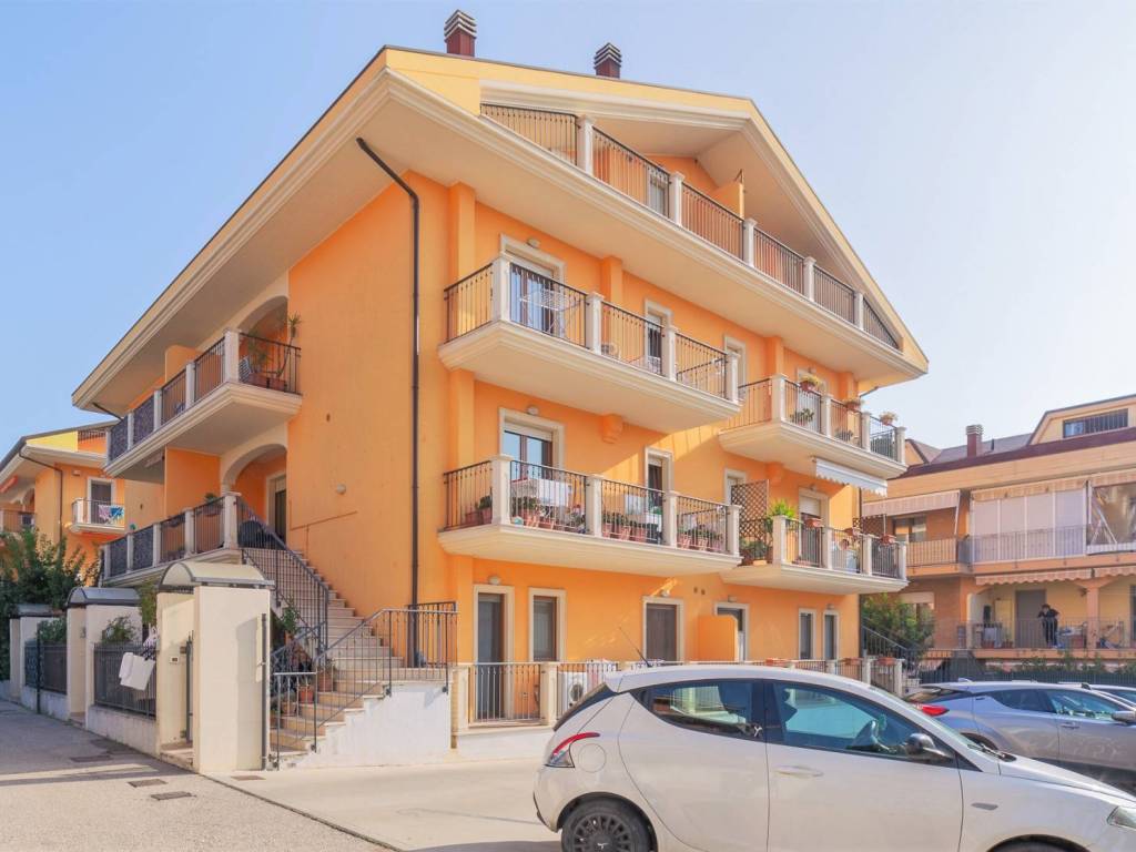 appartamento in vendita a Silvi