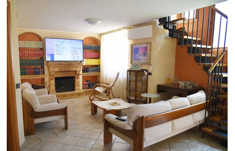 casa indipendente in vendita a Silvi