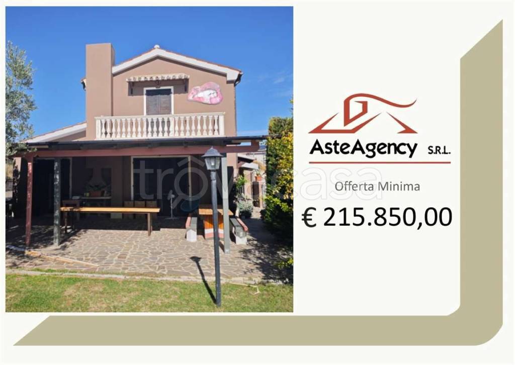casa indipendente in vendita a Silvi in zona Pianacce