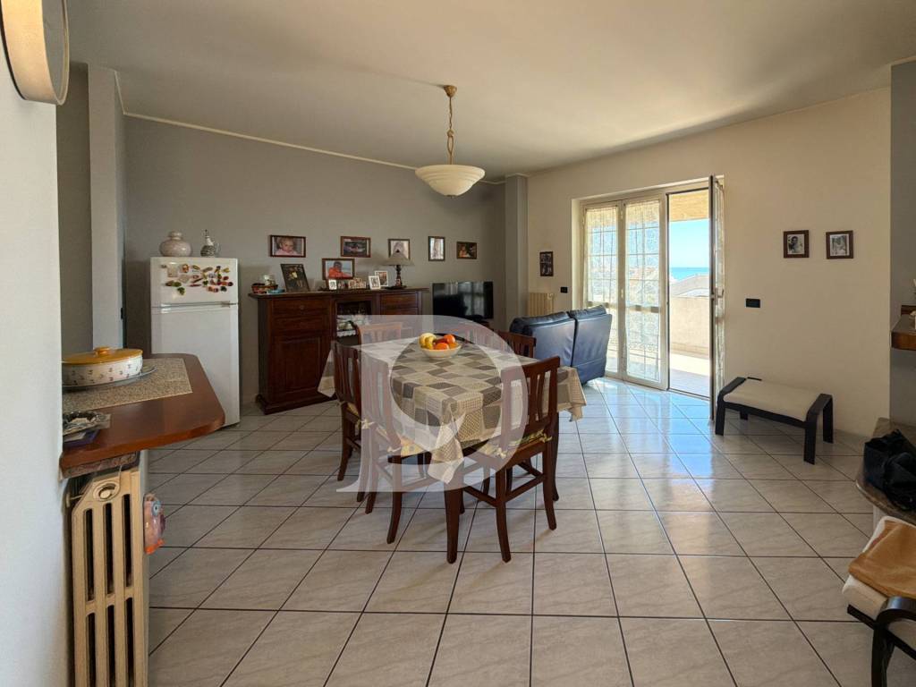 casa indipendente in vendita a Silvi in zona Santo Stefano