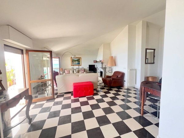 appartamento in vendita a Silvi in zona Silvi Marina