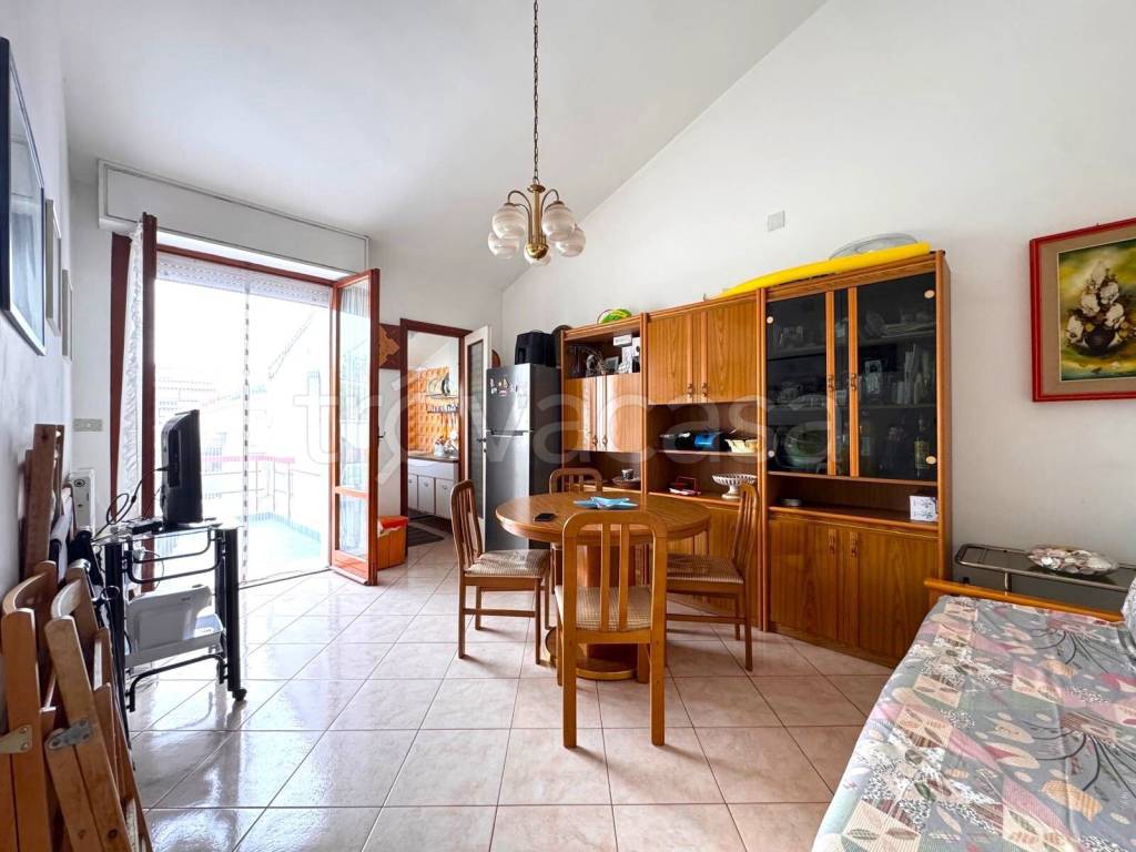 appartamento in vendita a Silvi in zona Silvi Marina