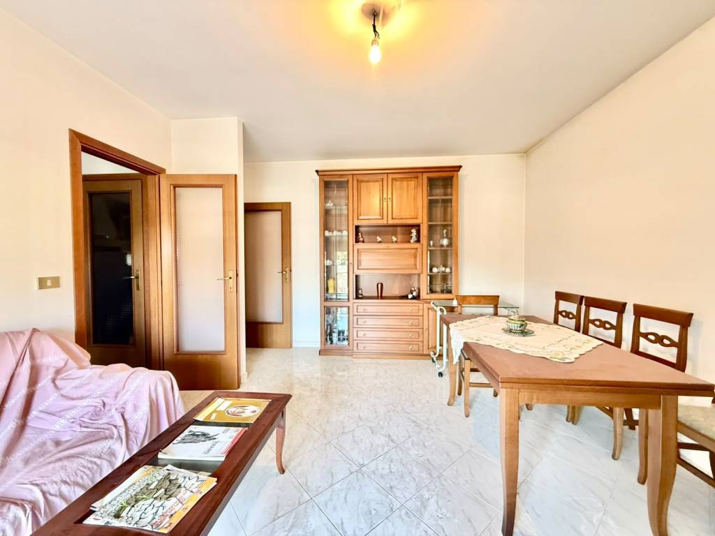 appartamento in vendita a Silvi in zona Silvi Marina