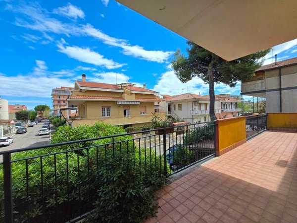 appartamento in vendita a Silvi in zona Silvi Marina