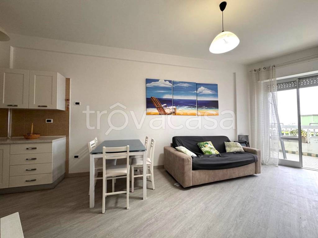 appartamento in vendita a Silvi in zona Silvi Marina